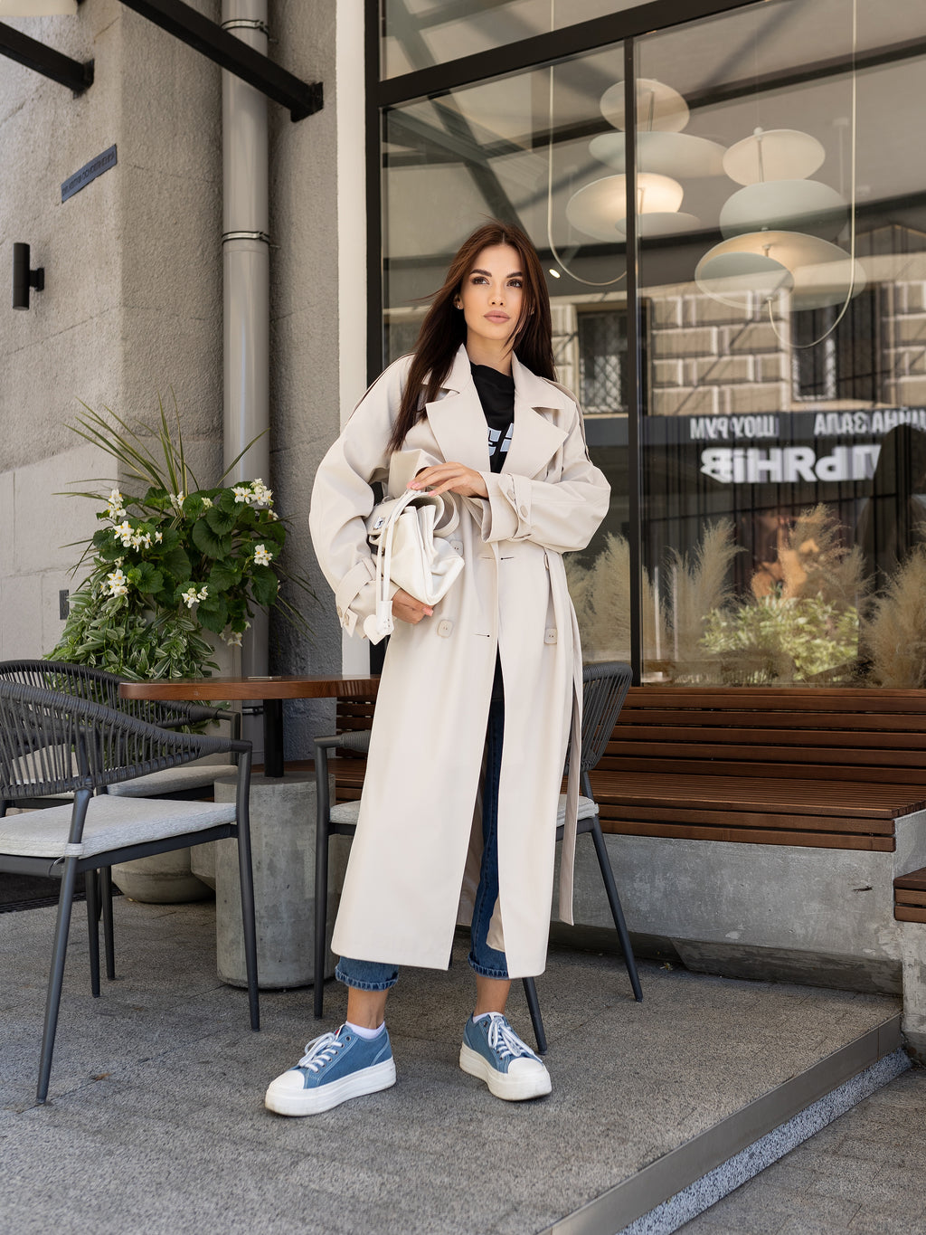 Тренч oversize з сучасним силуетом 🤎