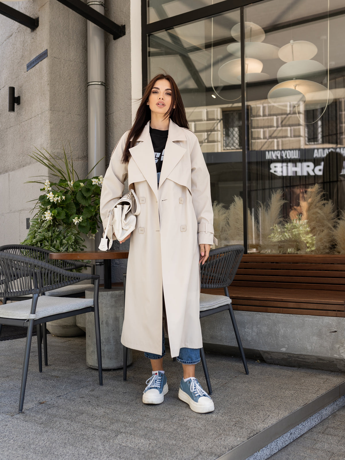 Тренч oversize з сучасним силуетом 🤎