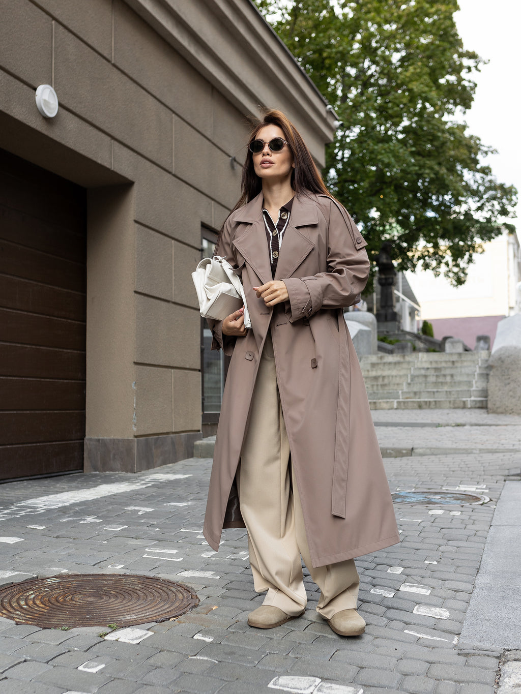 Тренч oversize з сучасним силуетом 🤎